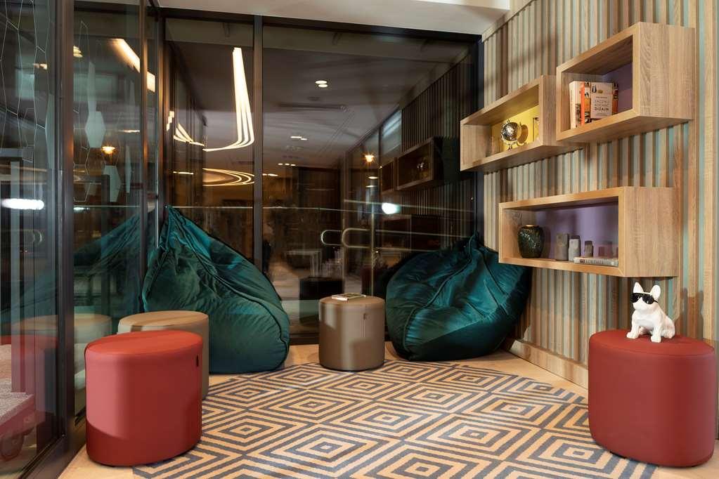 Hampton By Hilton Bialystok Hotel Interior photo